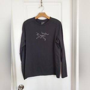 Arcteryx Men's Medium Long Sleeve Logo Shirt